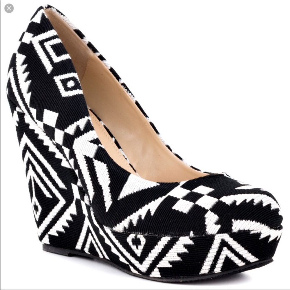 Shoemint Black and White Aztec Wedge Heels
